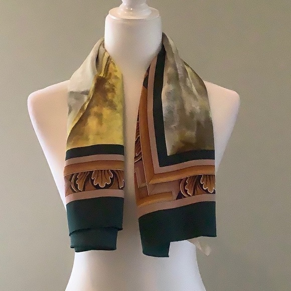 Fruit Pattern Fashion Scarf - Picture 6 of 8